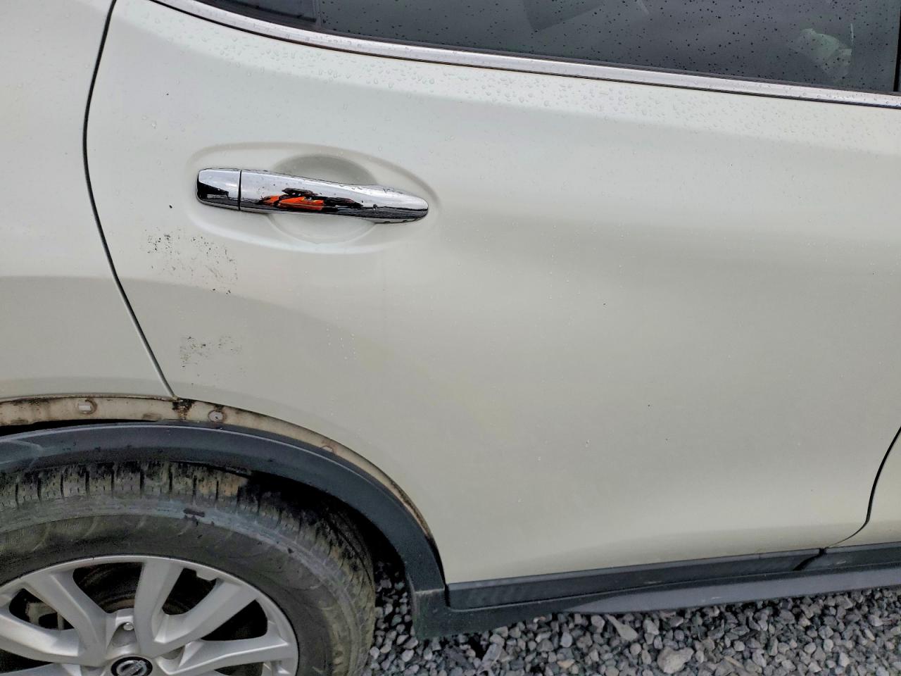 2018 NISSAN ROGUE photo 28
