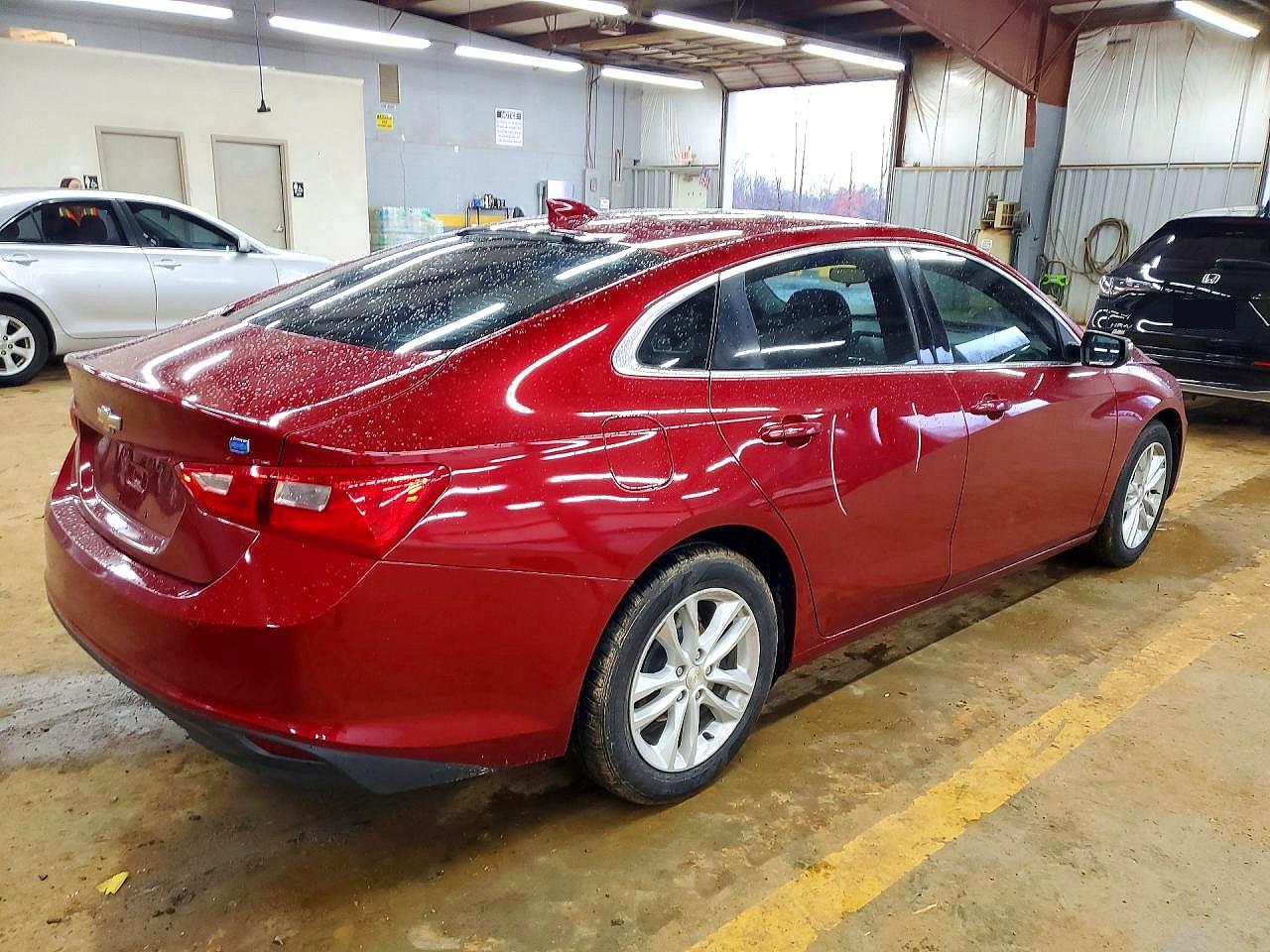 2017 CHEVROLET MALIBU HYBRID photo 3