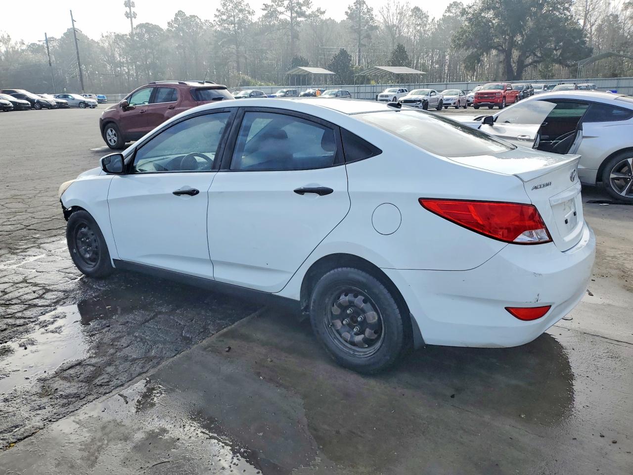 2015 HYUNDAI ACCENT GLS photo 3