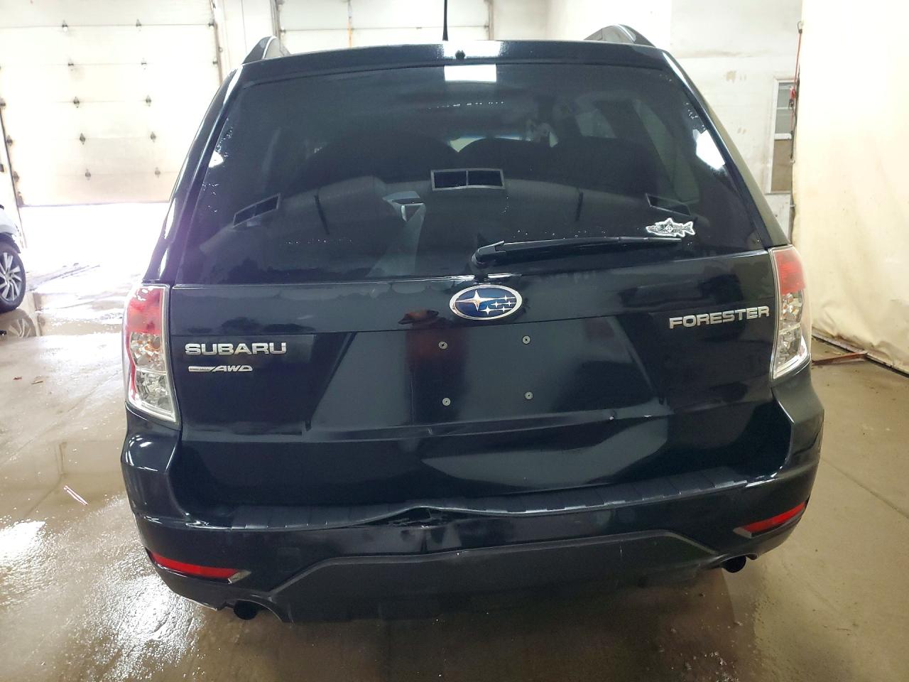 2011 SUBARU FORESTER 2.5X PREMIUM photo 11