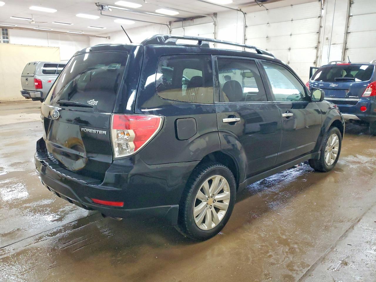 2011 SUBARU FORESTER 2.5X PREMIUM photo 5