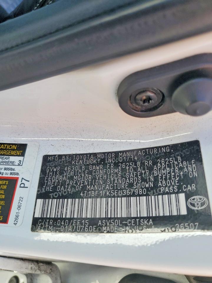2014 TOYOTA CAMRY SE photo 23