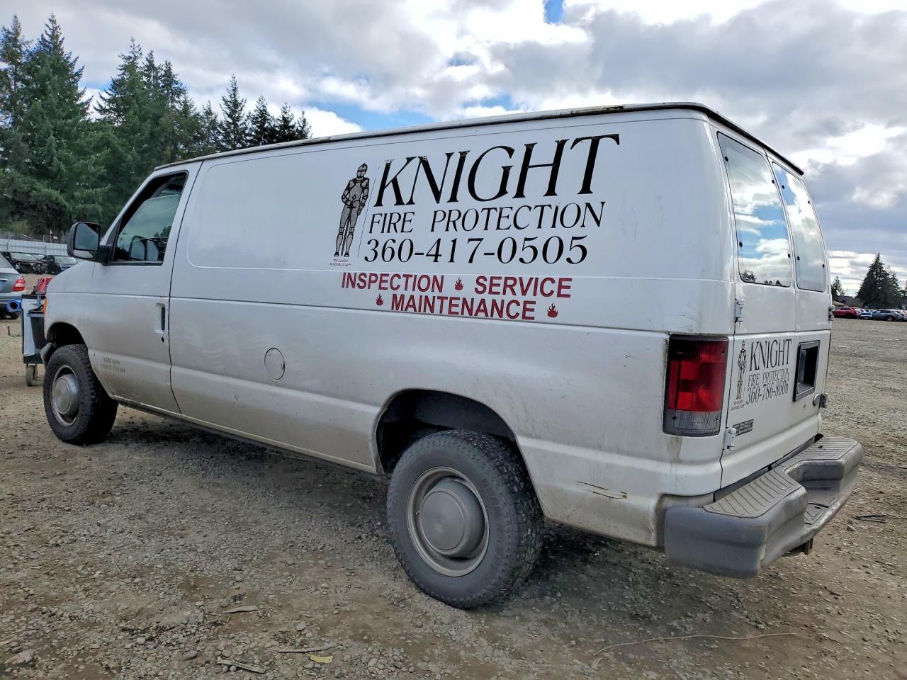 2004 FORD E250 UTILITY / SERVICE VAN photo 2