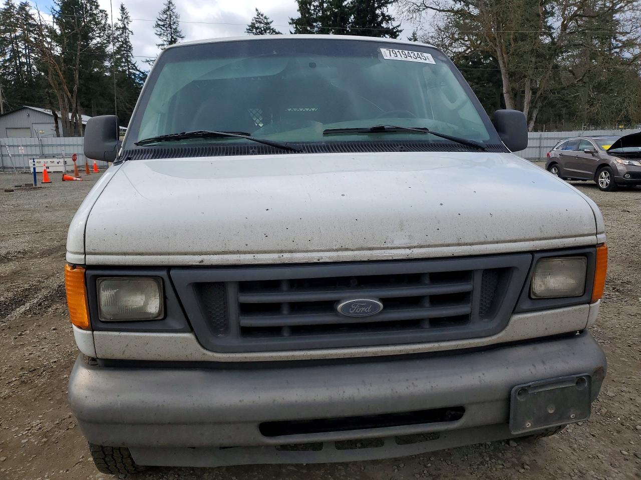 2004 FORD E250 UTILITY / SERVICE VAN photo 5