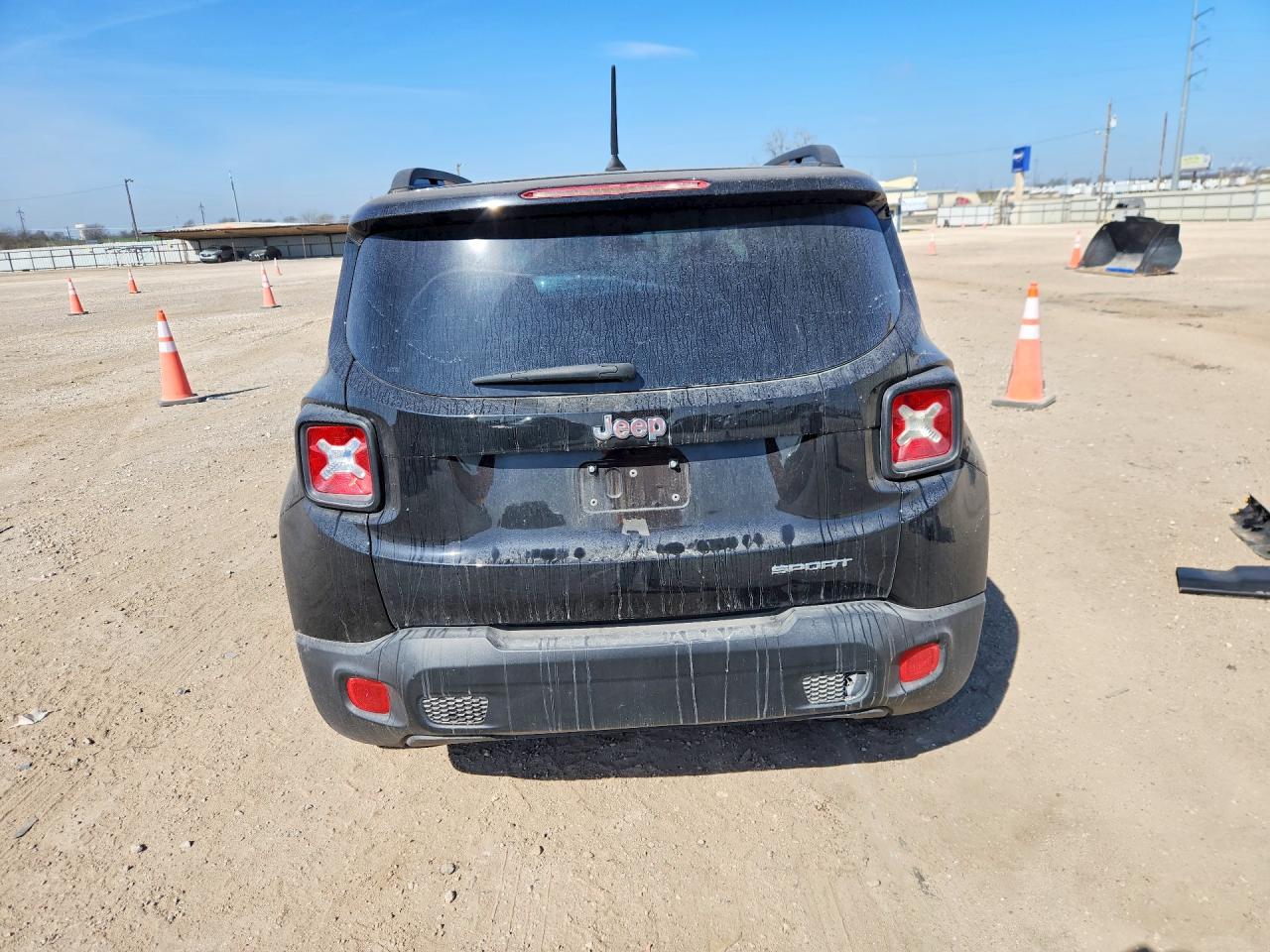 2017 JEEP RENEGADE SPORT photo 16