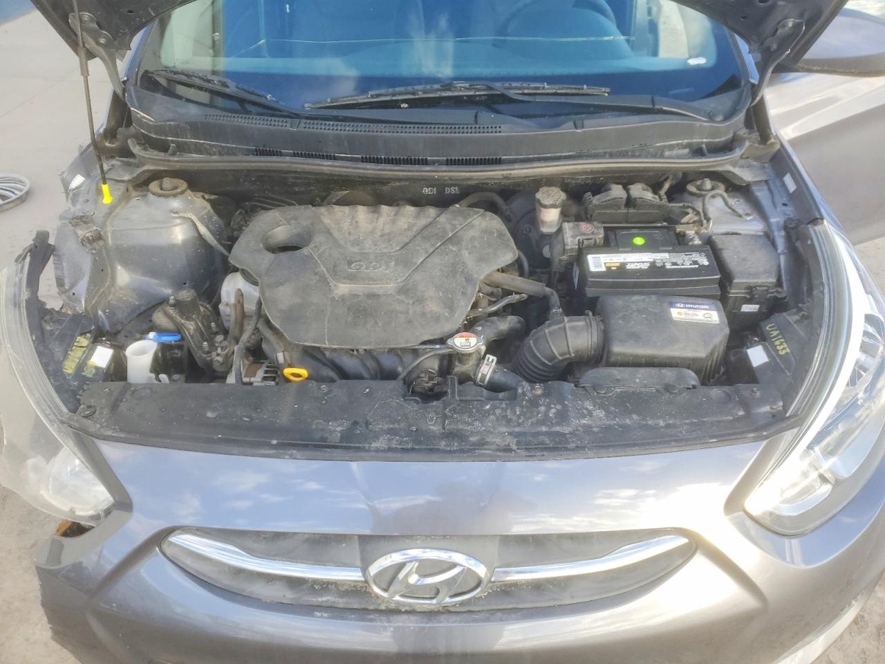 2017 HYUNDAI ACCENT SE photo 11