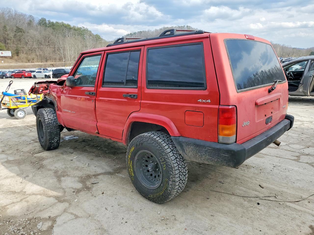 2000 JEEP CHEROKEE SPORT photo 2
