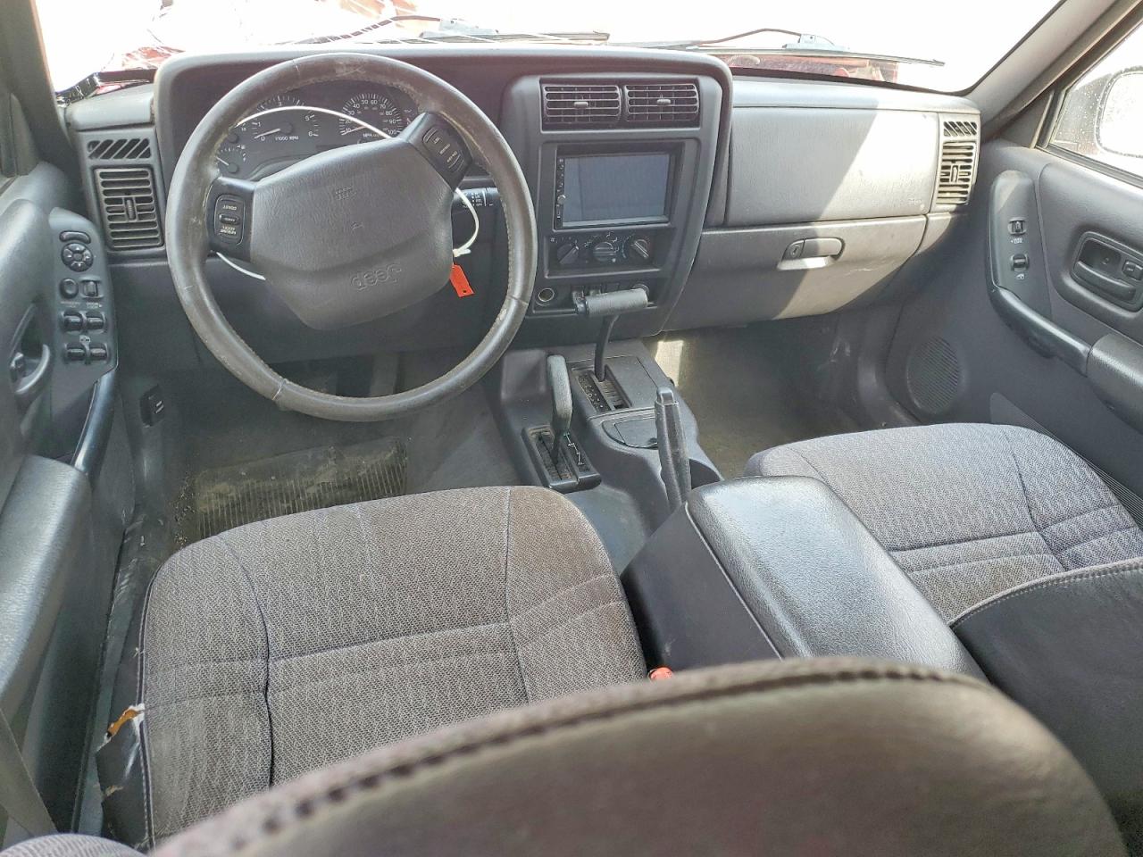 2000 JEEP CHEROKEE SPORT photo 8