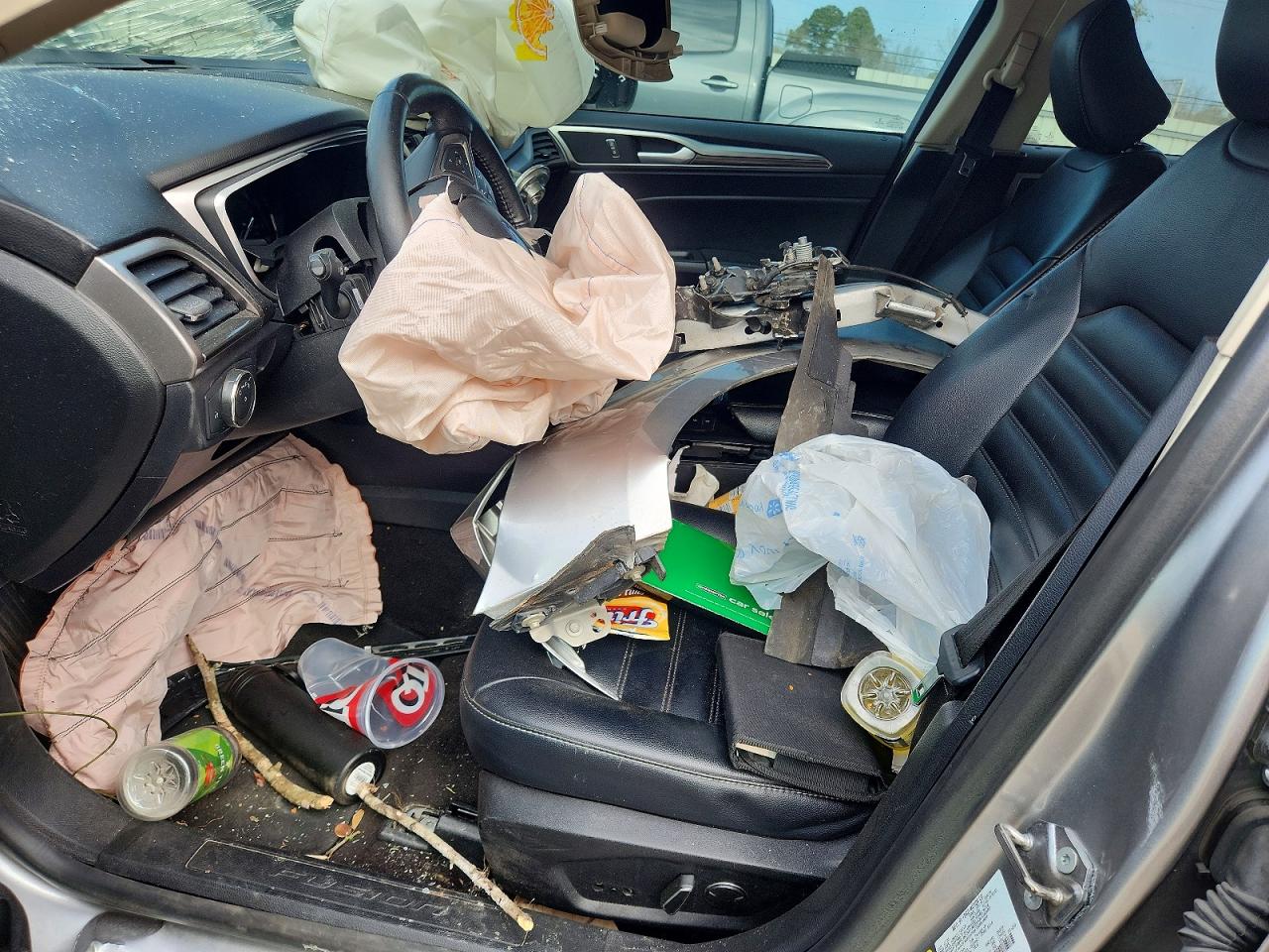 2020 FORD FUSION SEL photo 19