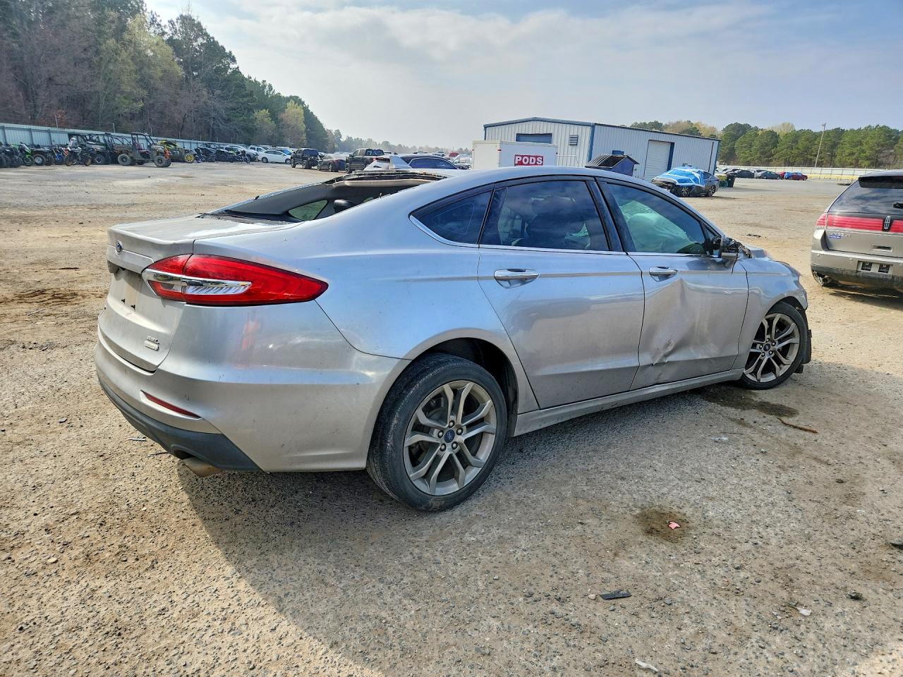 2020 FORD FUSION SEL photo 7