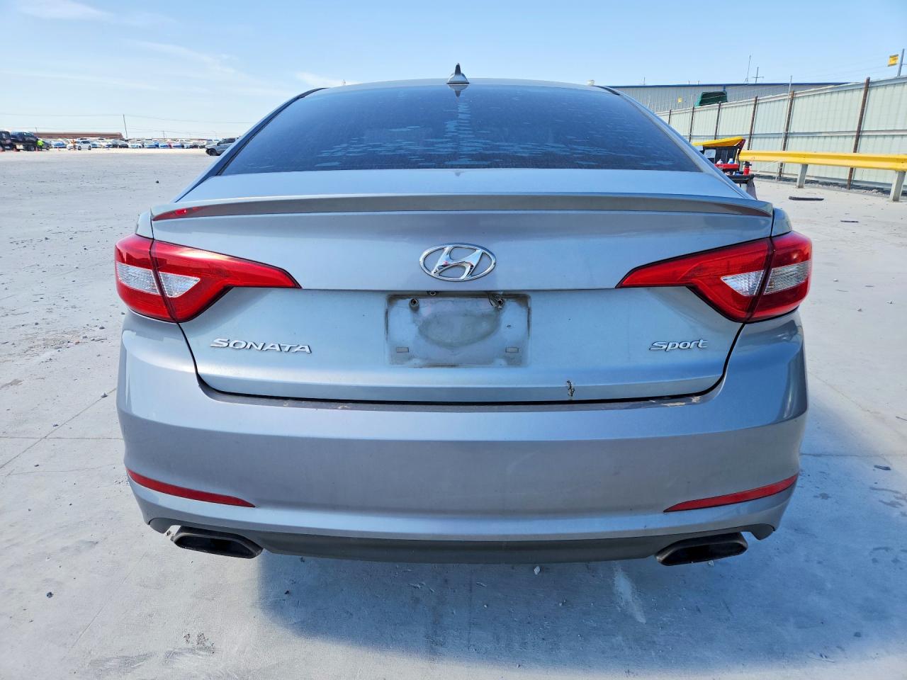 2016 HYUNDAI SONATA SPORT photo 6