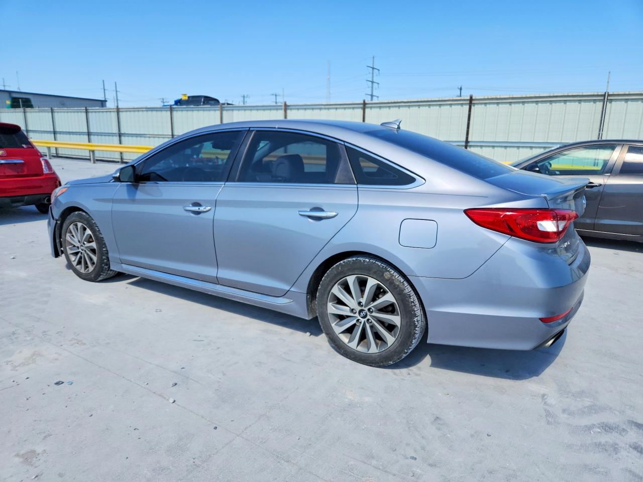 2016 HYUNDAI SONATA SPORT photo 2