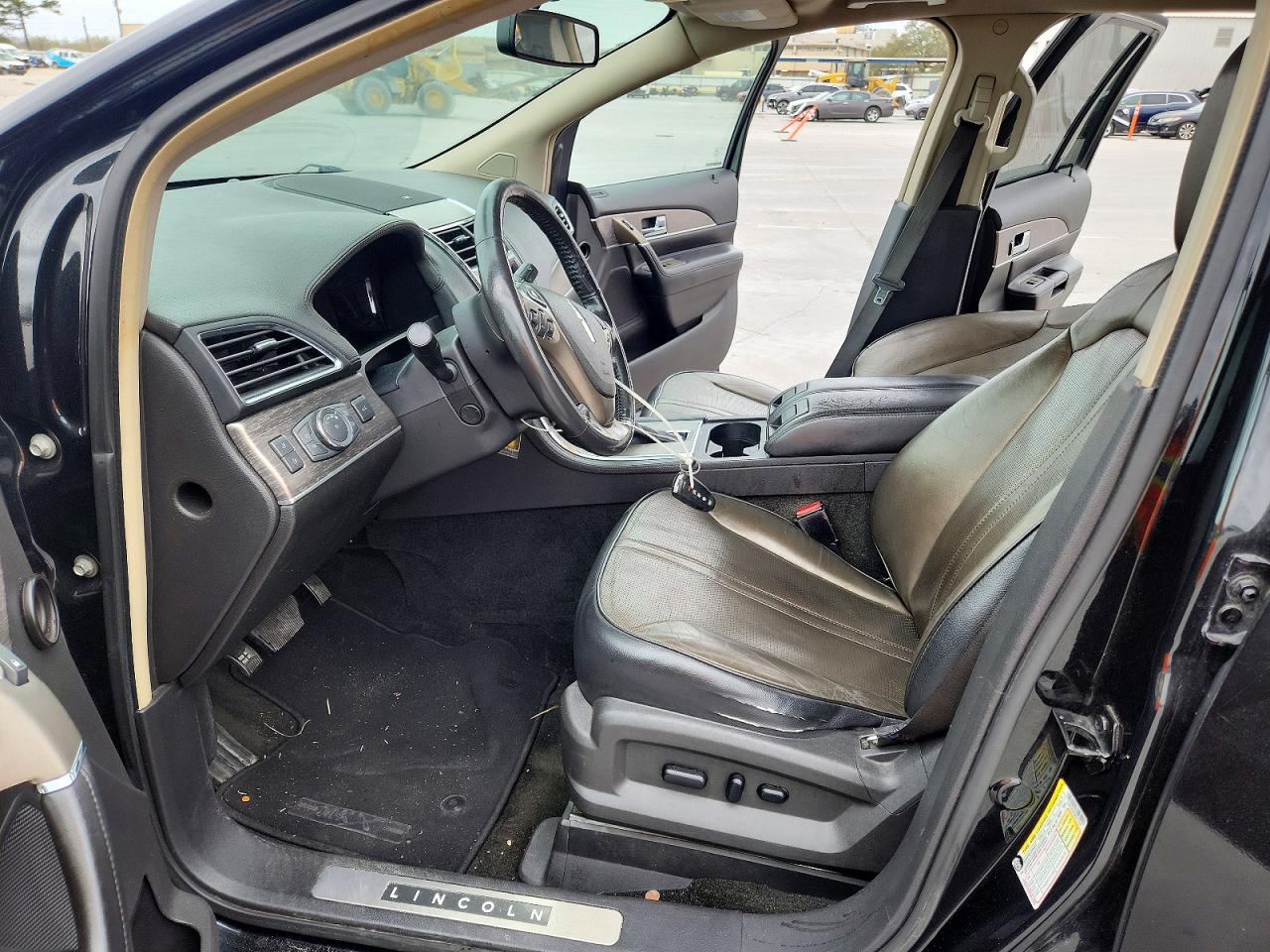 2011 LINCOLN MKX photo 7