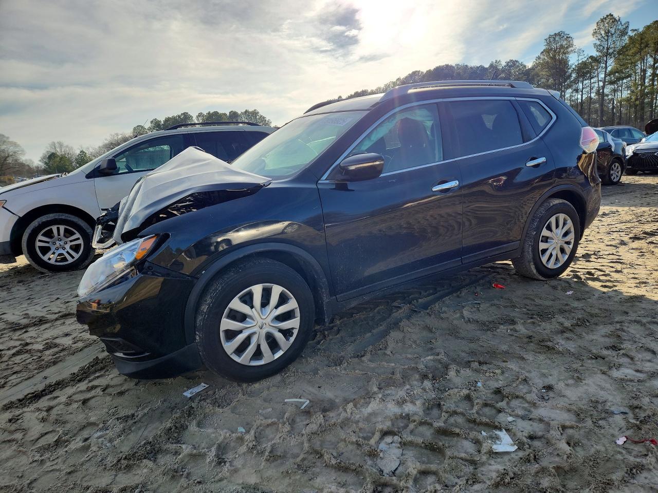 2016 NISSAN ROGUE