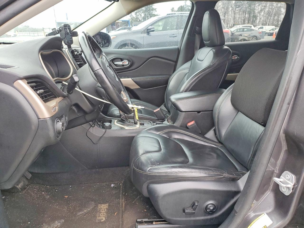 2018 JEEP CHEROKEE LIMITED photo 7