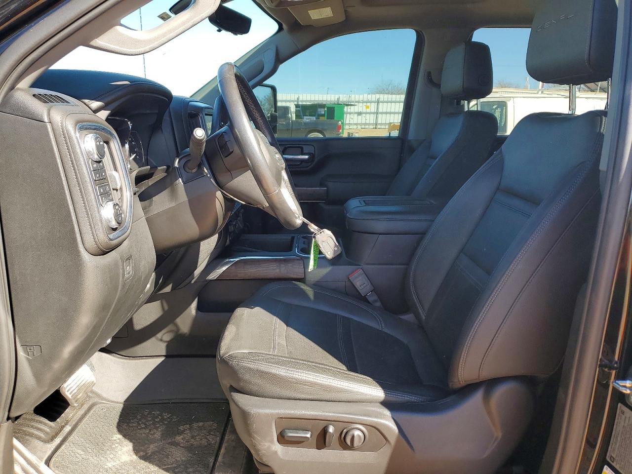 2021 GMC SIERRA K3500 DENALI photo 13