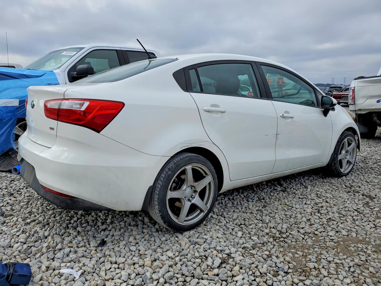 2017 KIA RIO LX photo 5