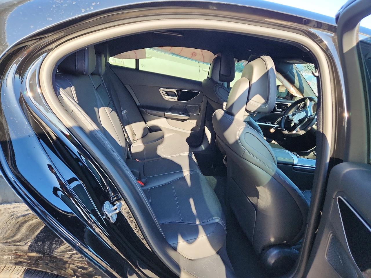 2025 MERCEDES-BENZ C 300 4MATIC photo 28