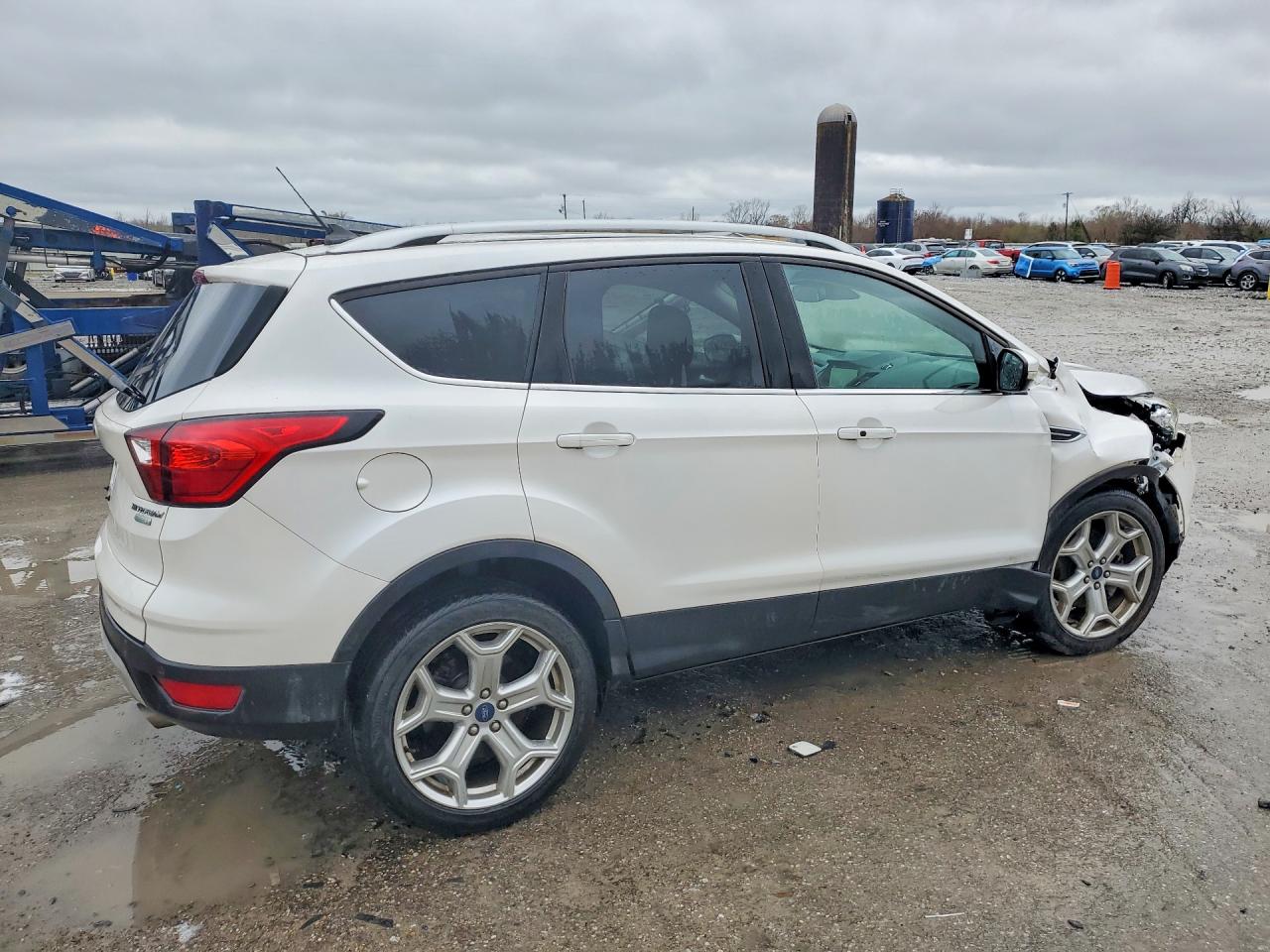 2019 FORD ESCAPE TITANIUM photo 3
