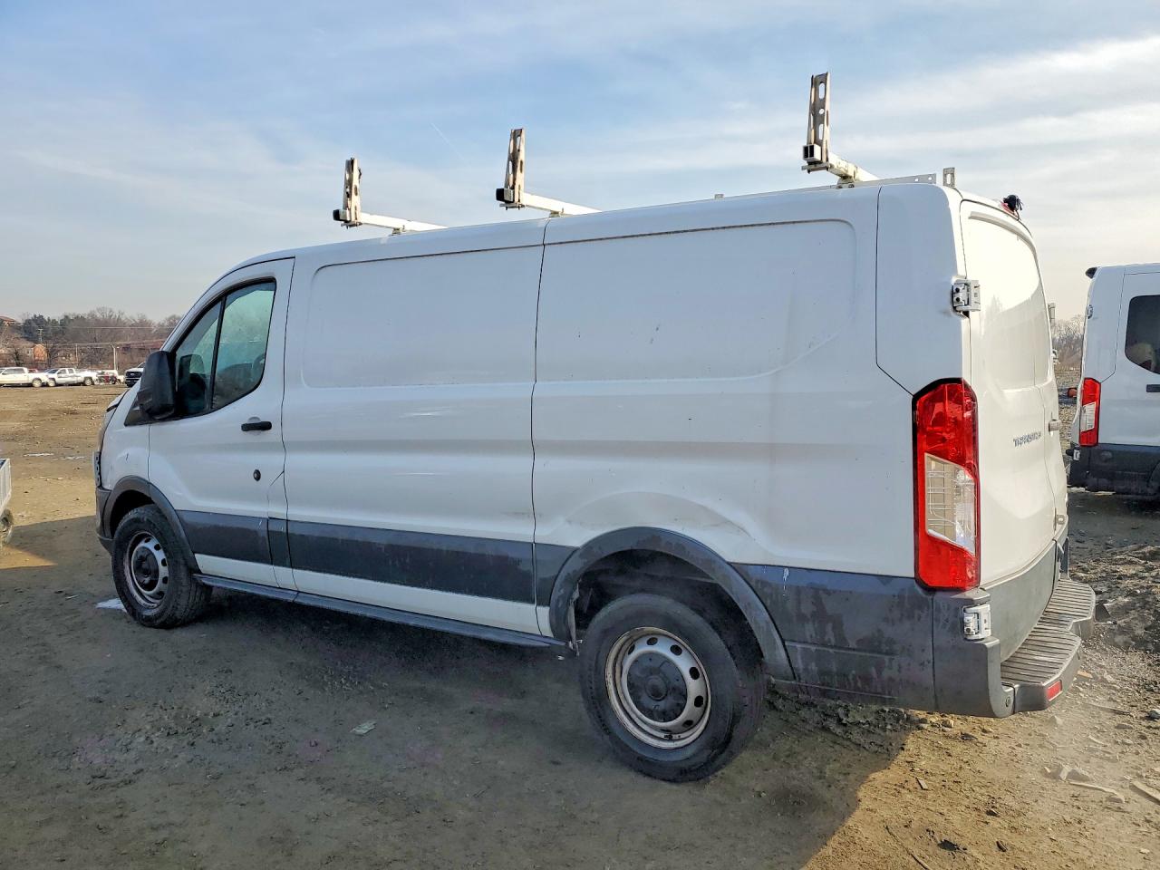 2016 FORD TRANSIT 250 UTILITY / SERVICE VAN photo 2