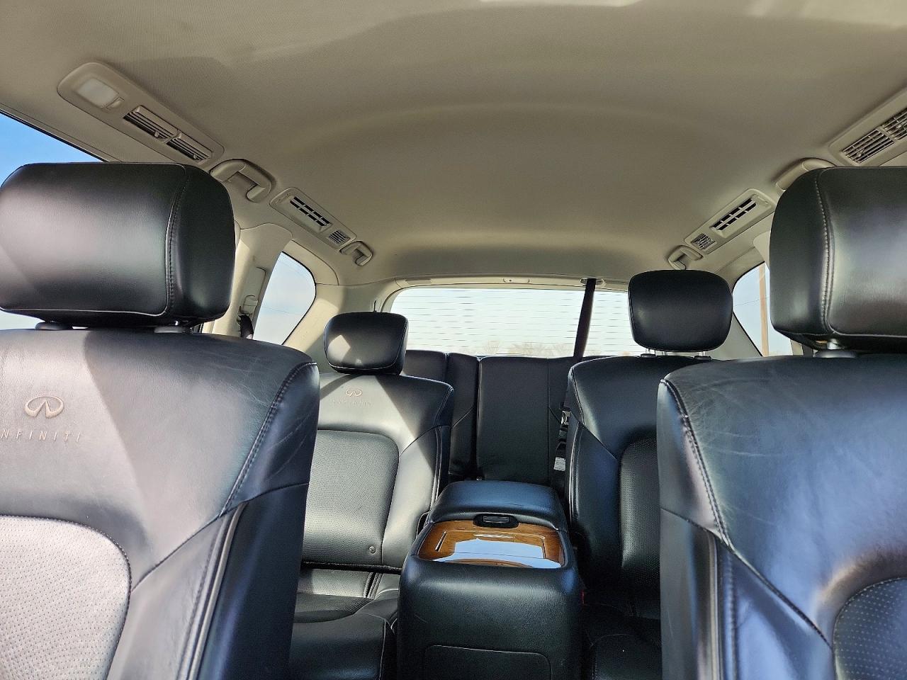 2013 INFINITI QX56 BASE photo 19