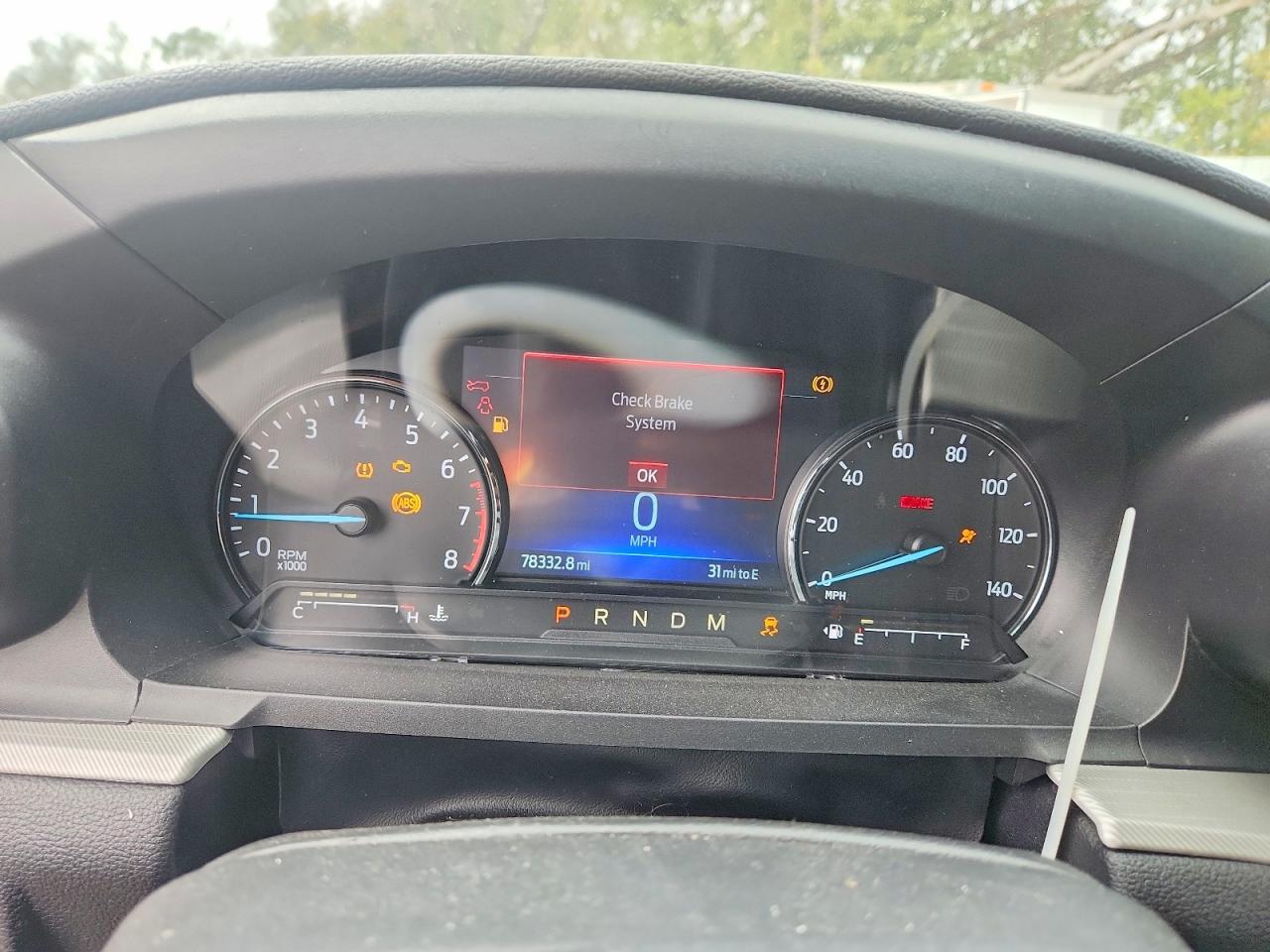 2020 FORD EXPLORER XLT photo 9