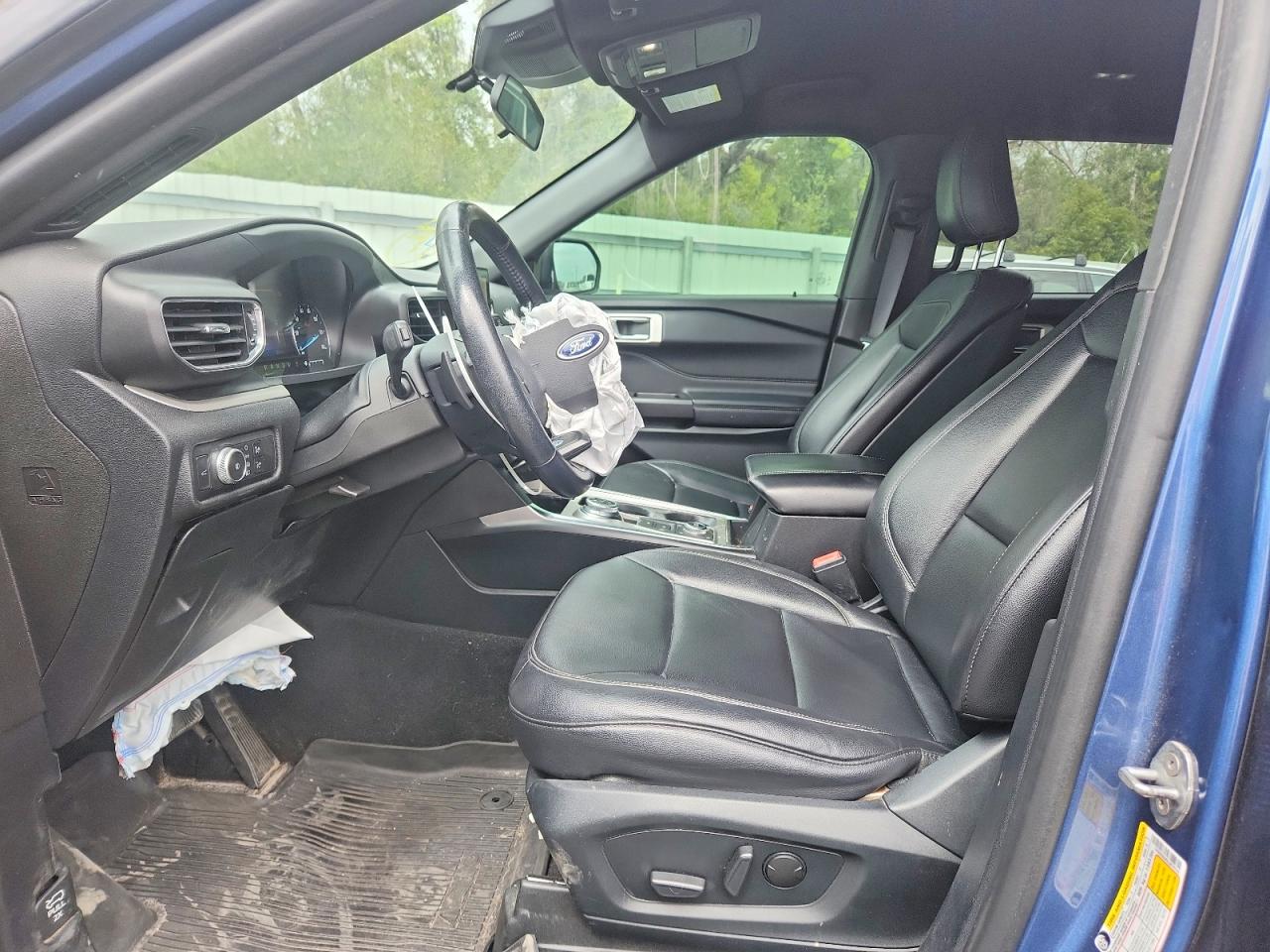 2020 FORD EXPLORER XLT photo 7