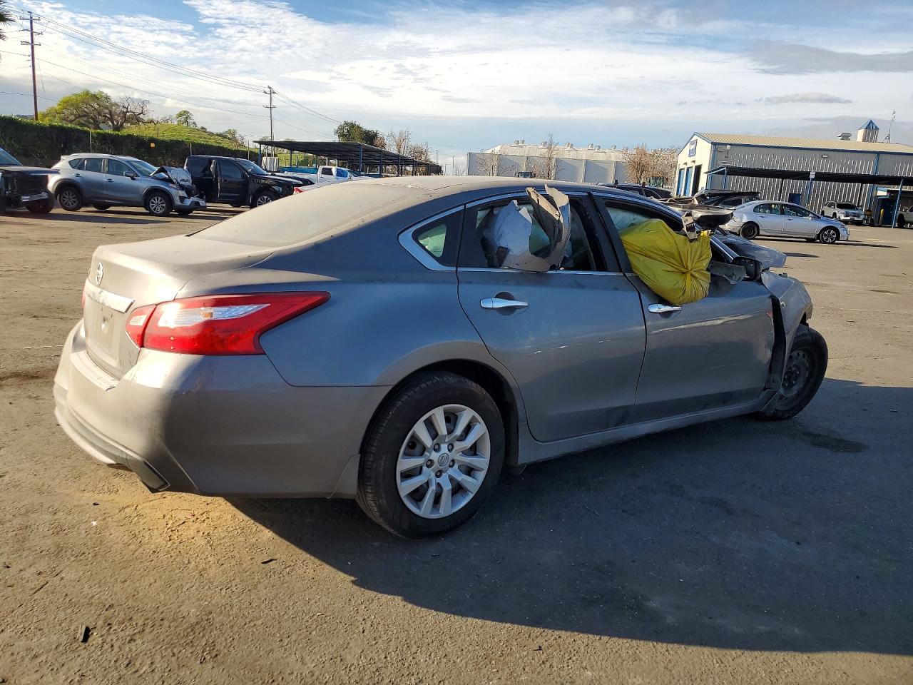 2016 NISSAN ALTIMA 2.5 S photo 3