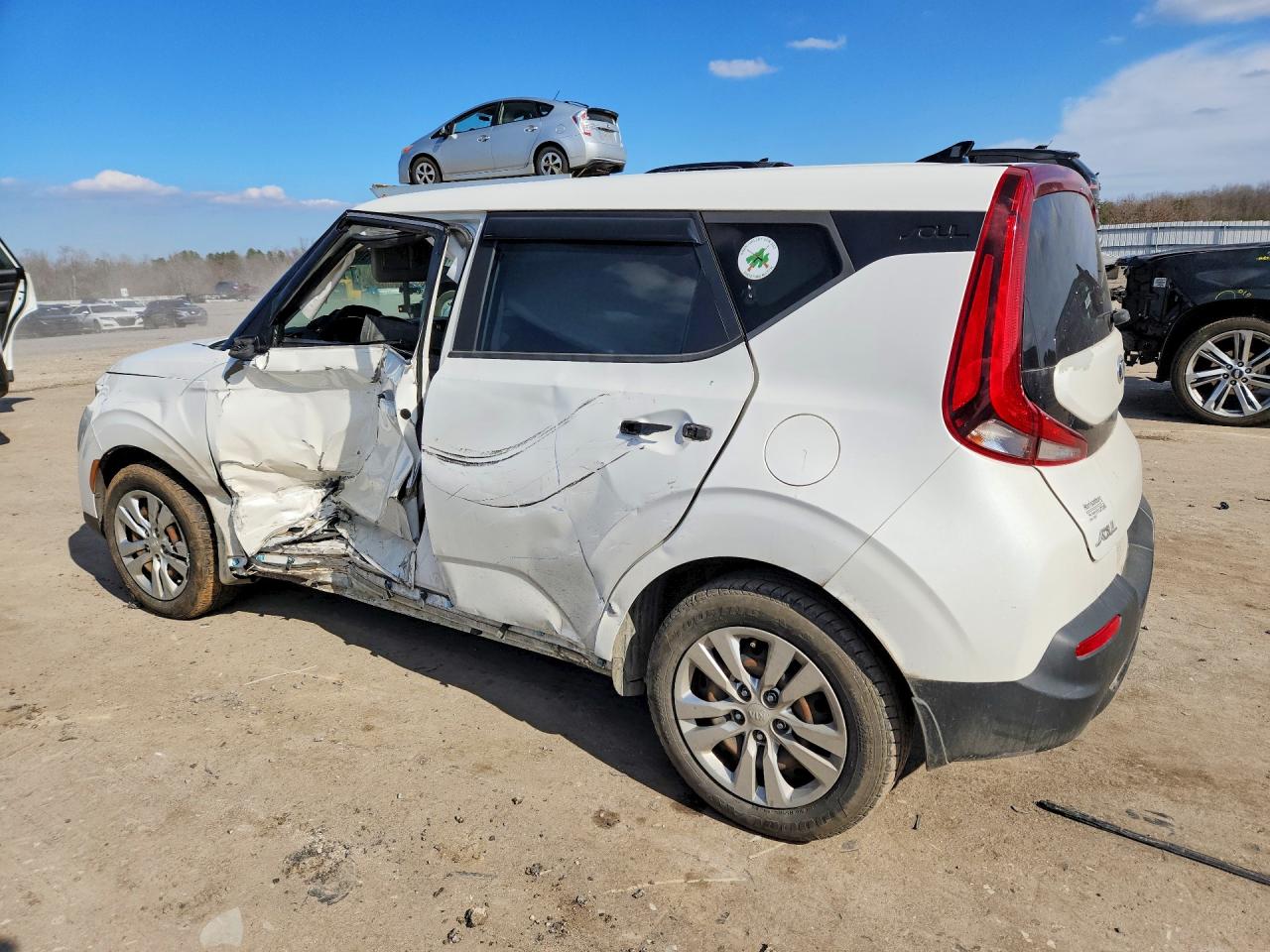 2020 KIA SOUL LX photo 3