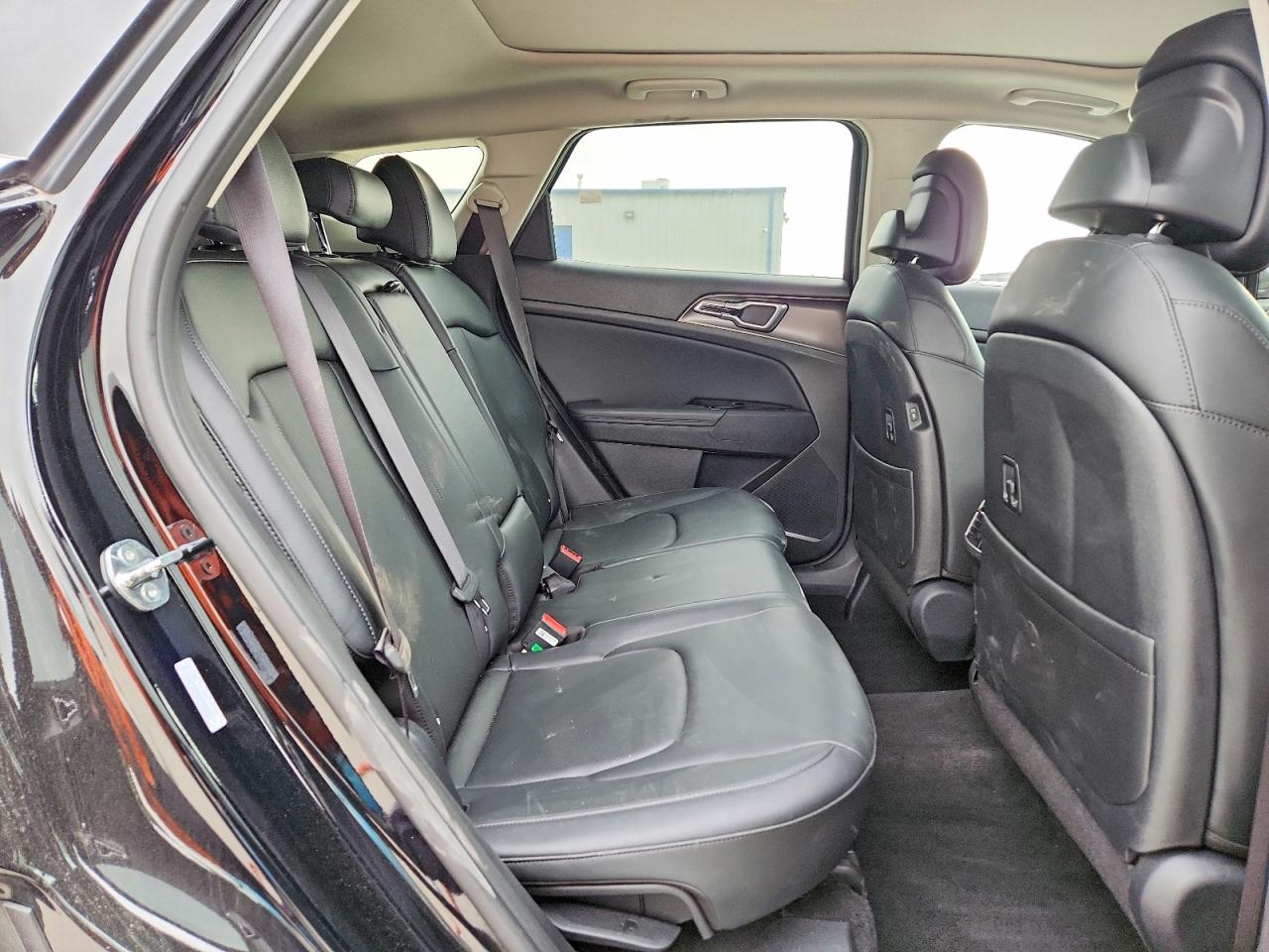 2025 KIA SPORTAGE EX photo 21