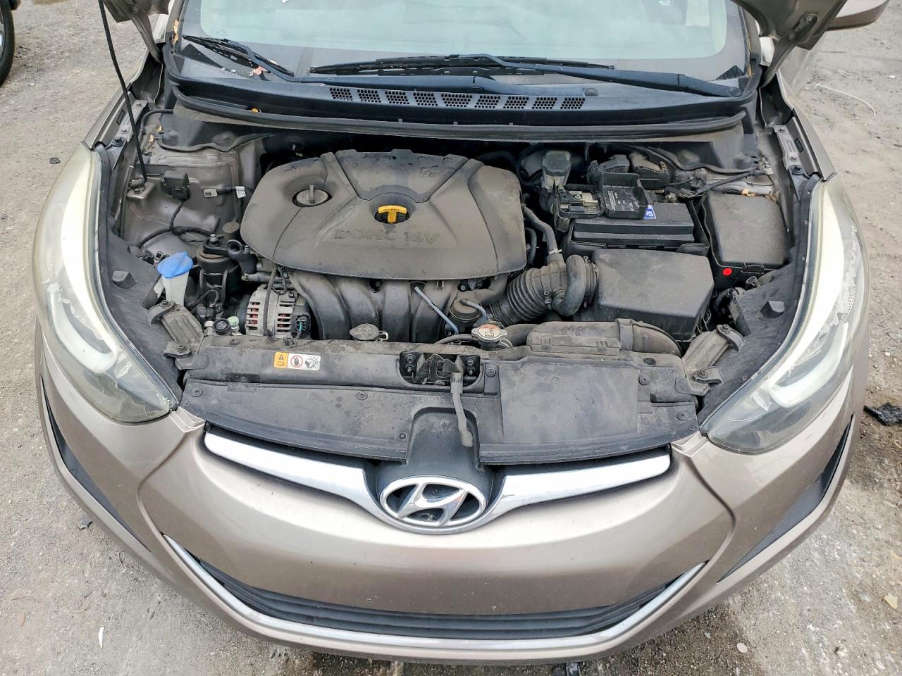 2016 HYUNDAI ELANTRA SE photo 21