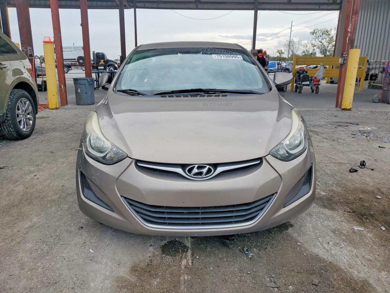 2016 HYUNDAI ELANTRA SE photo 9