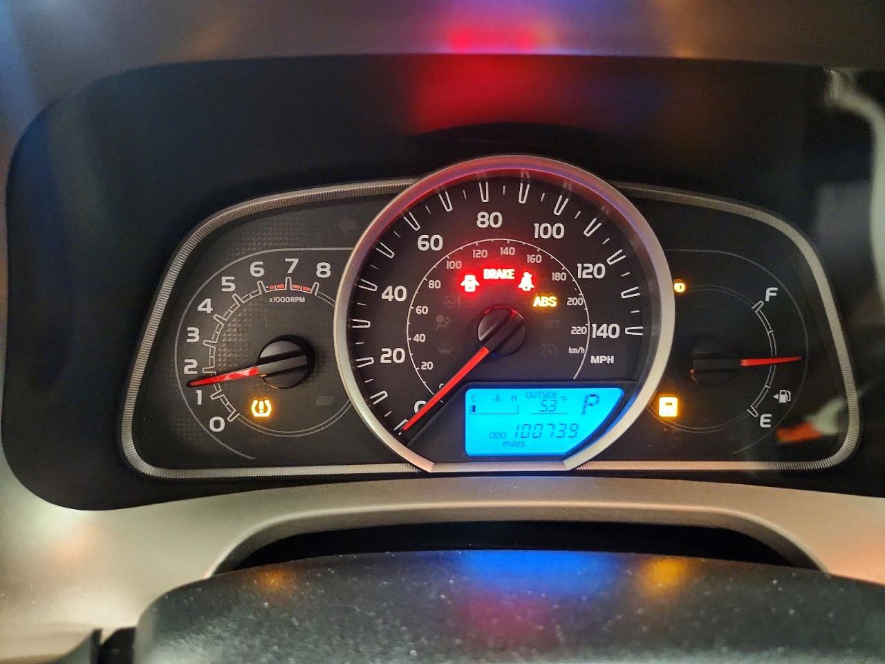 2013 TOYOTA RAV4 XLE photo 17