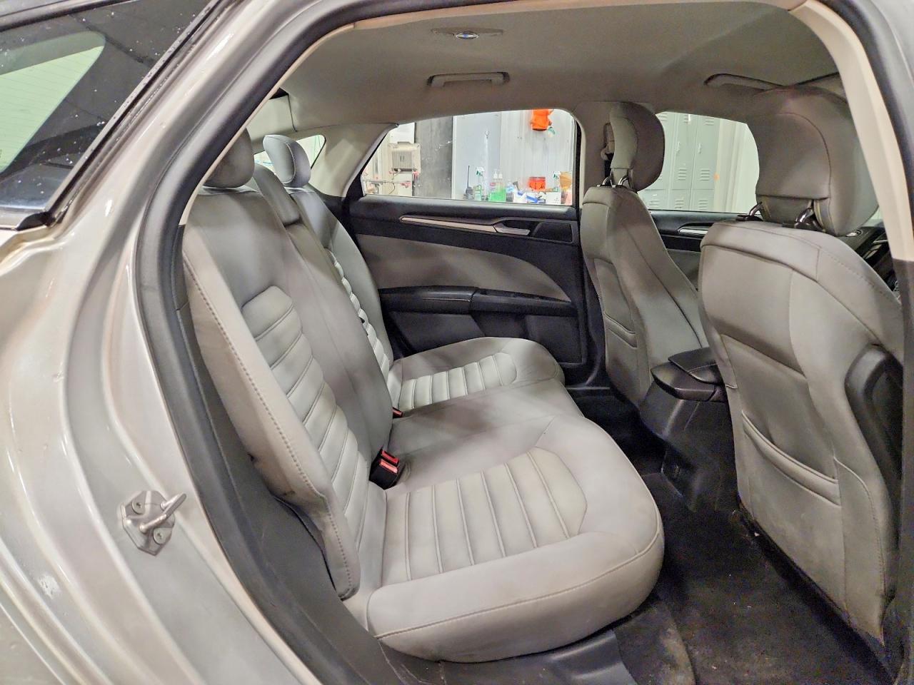 2014 FORD FUSION S photo 37