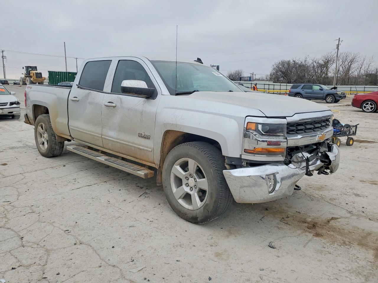 2018 CHEVROLET SILVERADO K1500 LT photo 10