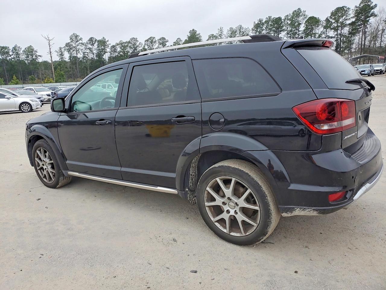 2015 DODGE JOURNEY CROSSROAD photo 4