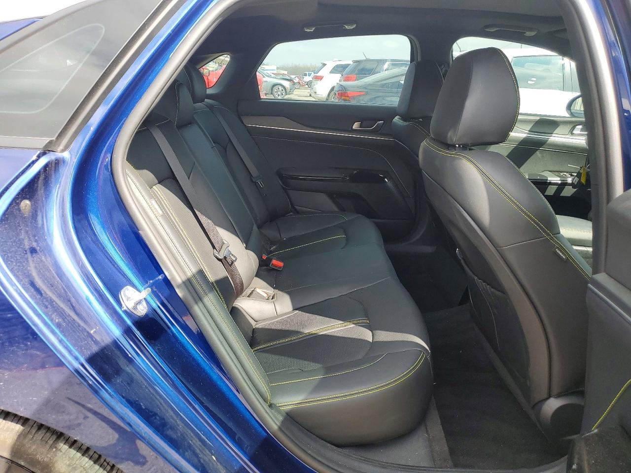 2025 KIA K5 GT photo 19