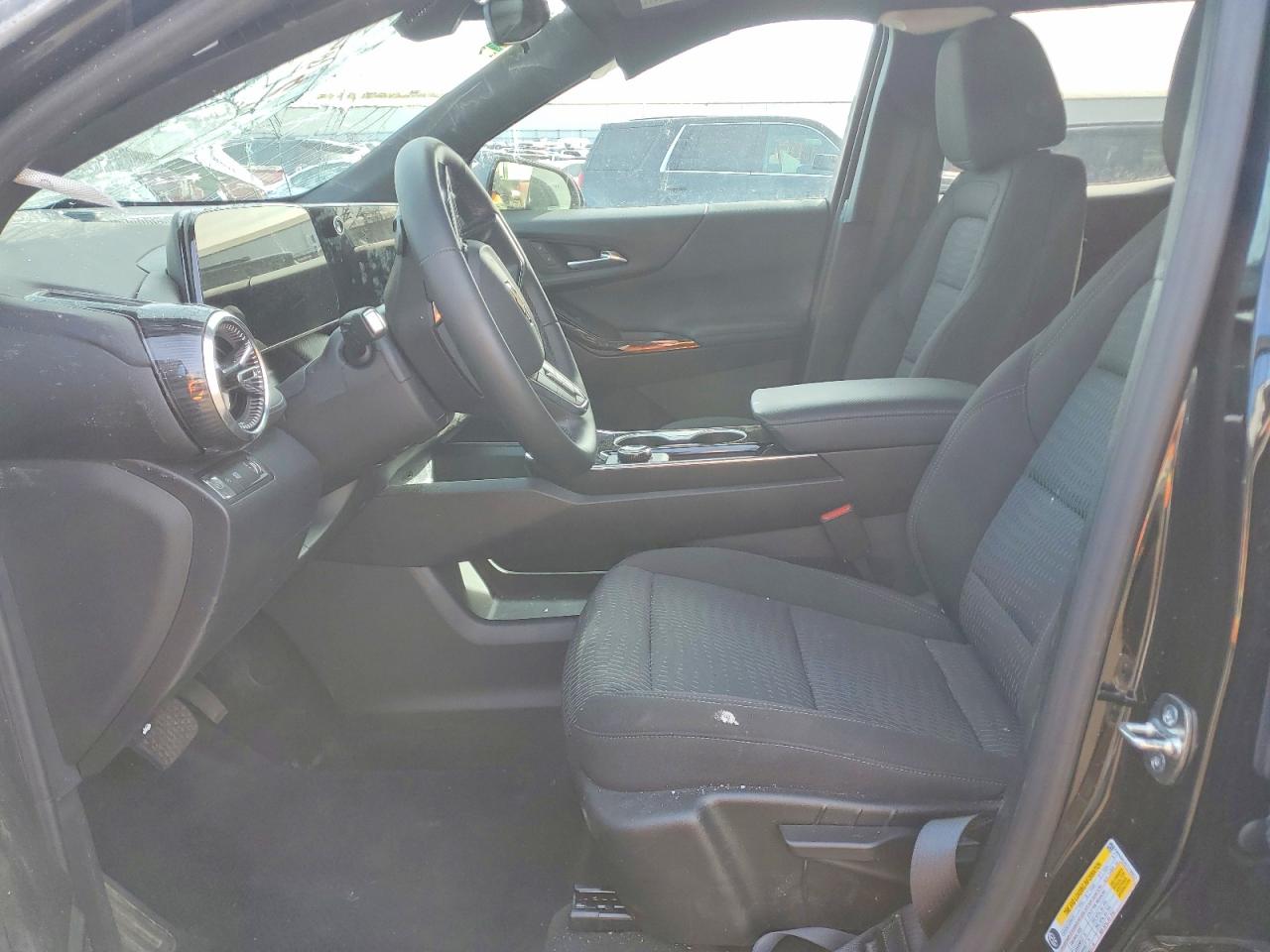 2026 CHEVROLET EQUINOX LT photo 13