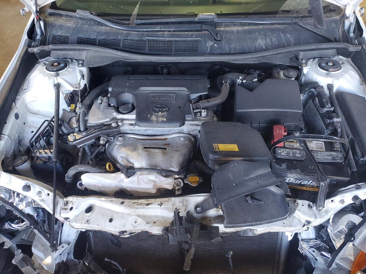 2015 TOYOTA CAMRY SE photo 11