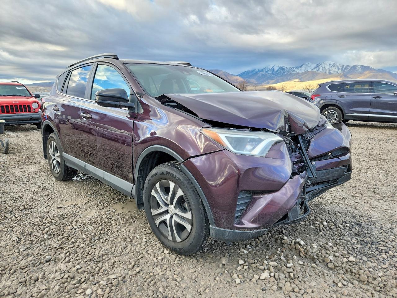 2017 TOYOTA RAV4 LE photo 4