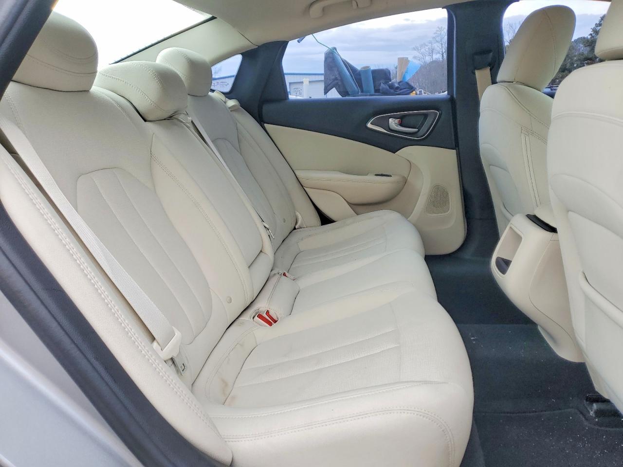 2015 CHRYSLER 200 LIMITED photo 10