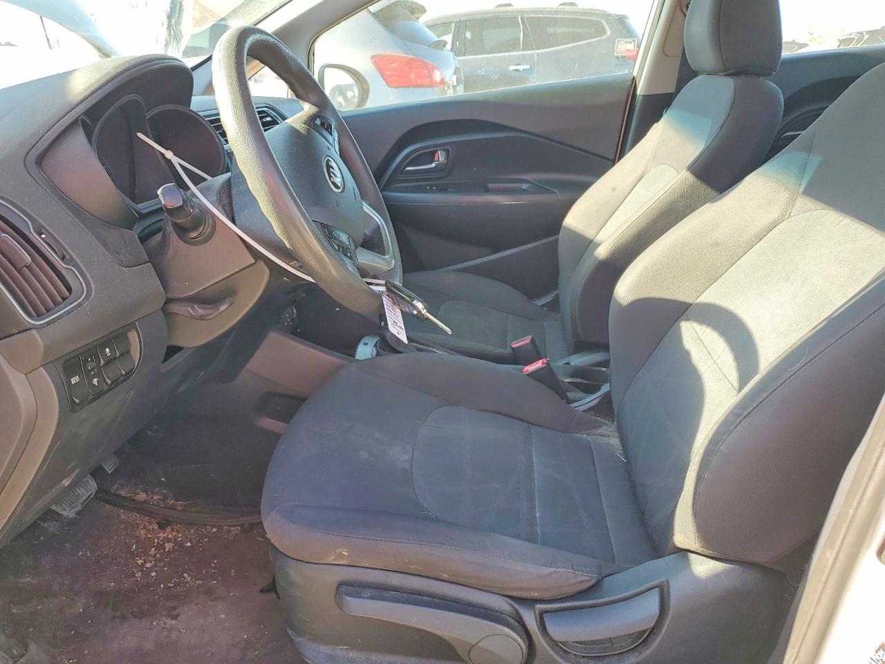 2016 KIA RIO LX photo 7