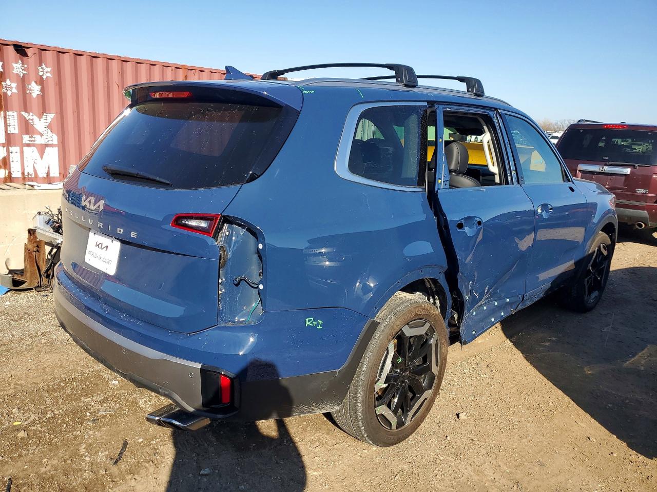 2025 KIA TELLURIDE S photo 5