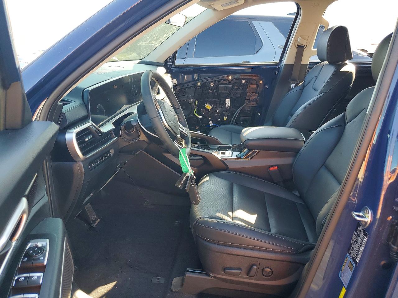 2025 KIA TELLURIDE S photo 13