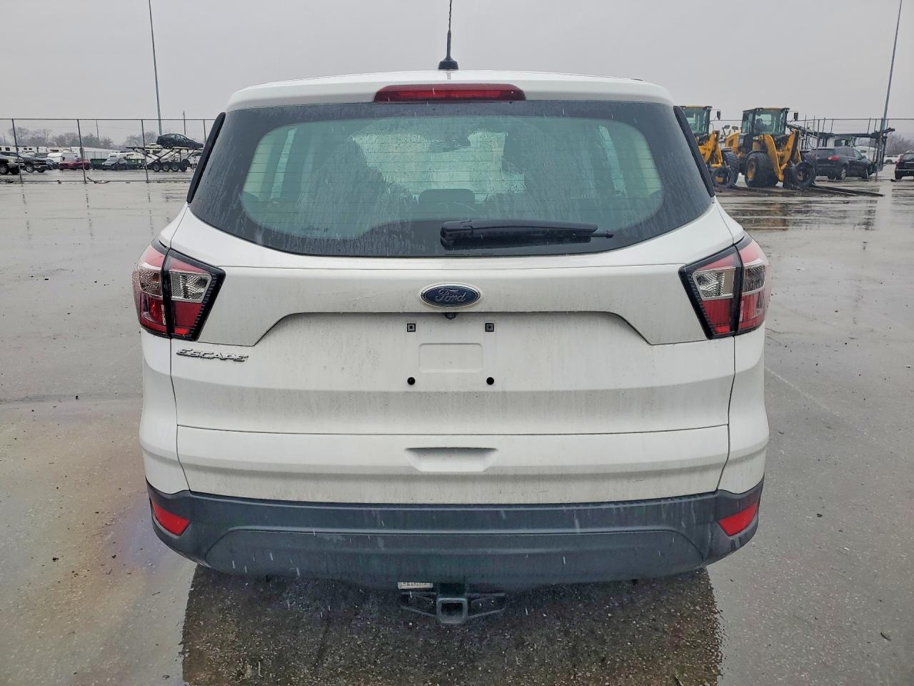 2017 FORD ESCAPE S photo 6