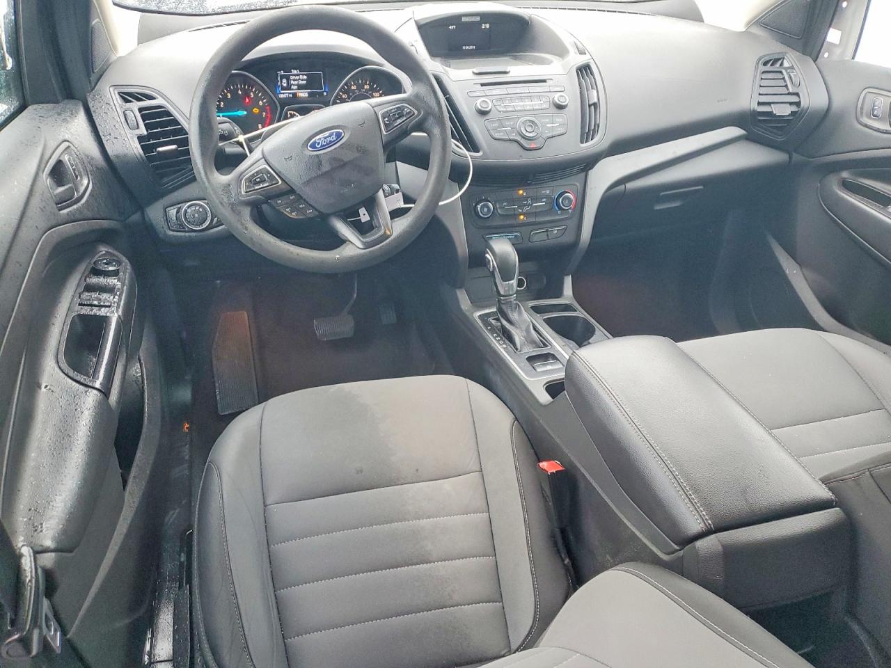 2017 FORD ESCAPE S photo 8