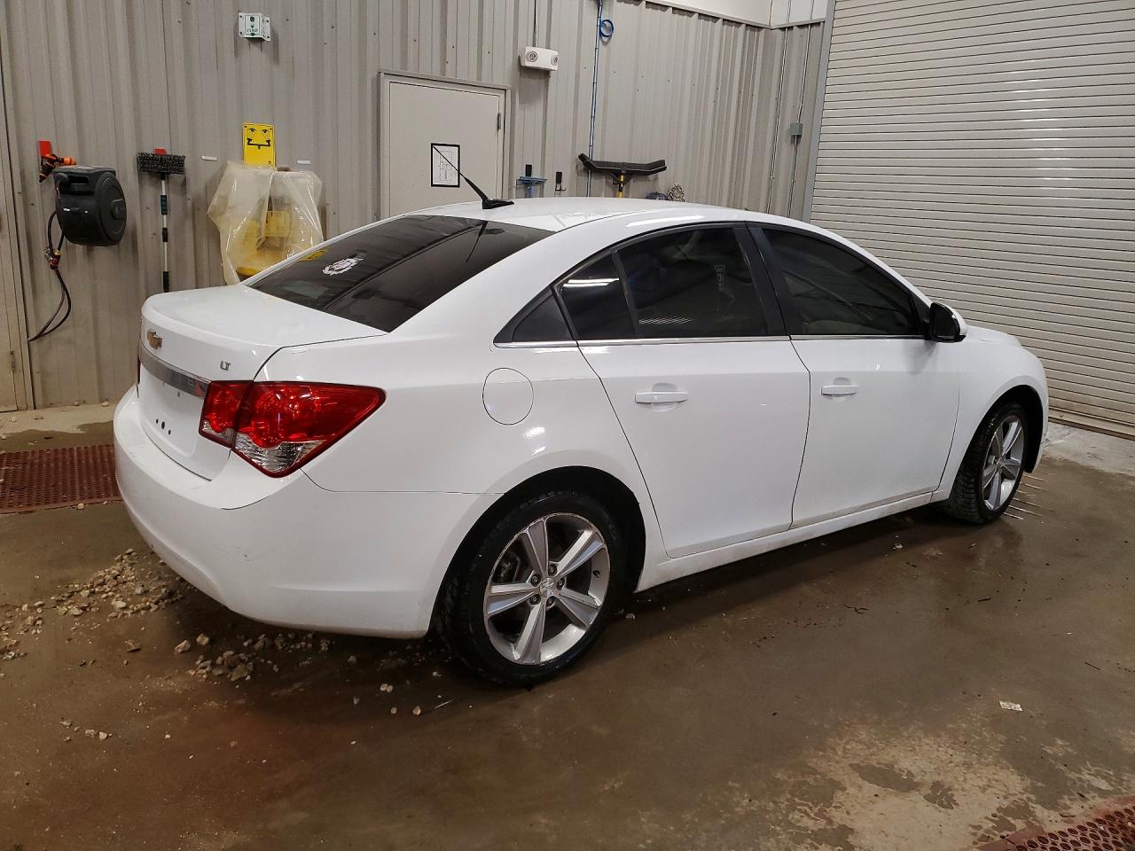 2013 CHEVROLET CRUZE LT photo 3