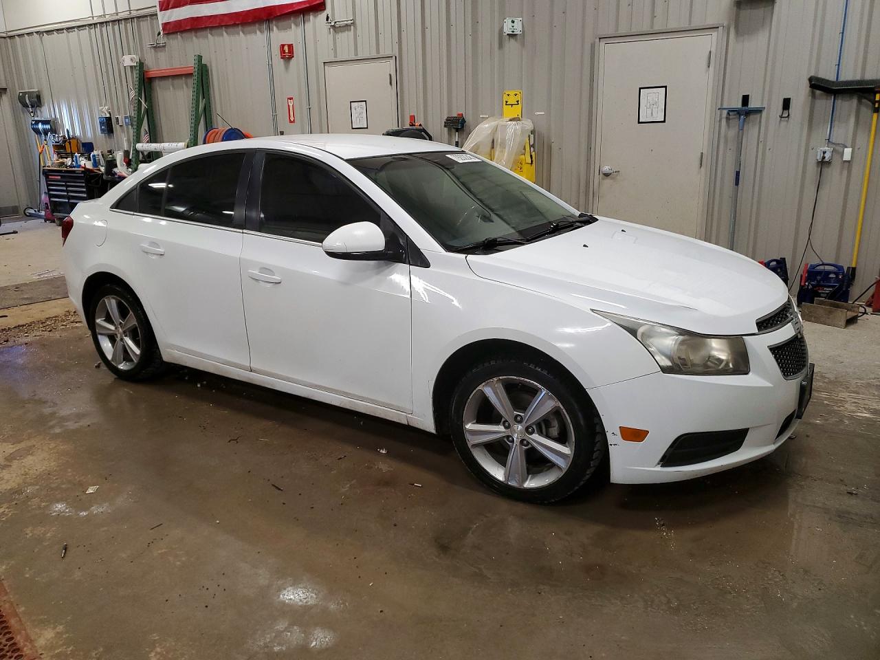 2013 CHEVROLET CRUZE LT photo 4