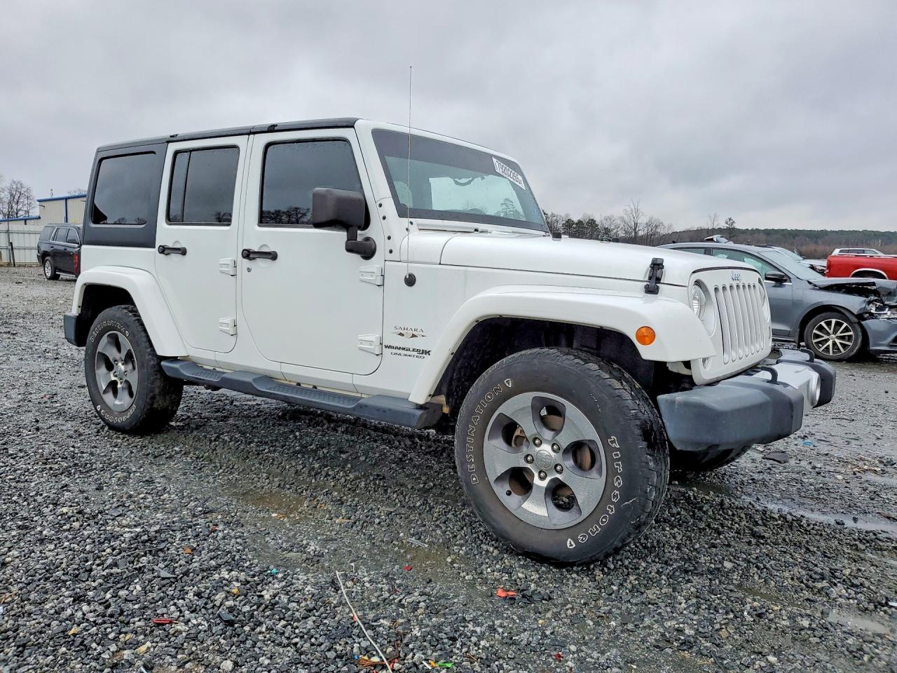 2018 JEEP WRANGLER UNLIMITED SAHARA photo 4