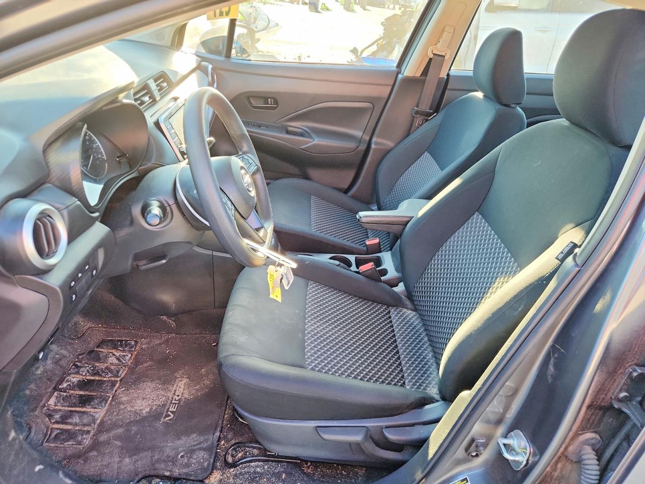 2024 NISSAN VERSA S photo 19